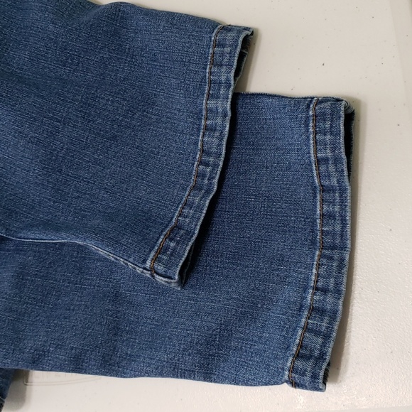 LEVI'S capri's - Picture 8 of 14